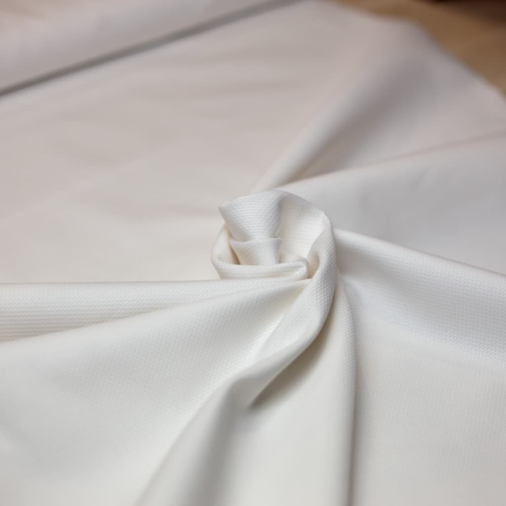 Sélection Coup de coudre - Tissu Piqué de Coton Uni Couleur Blanc
