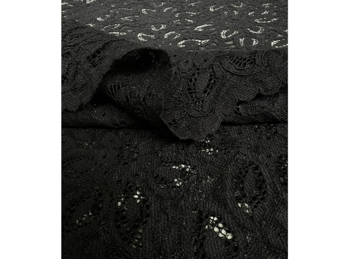 Singulière par Cousette - Tissu Dentelle "Belladone"