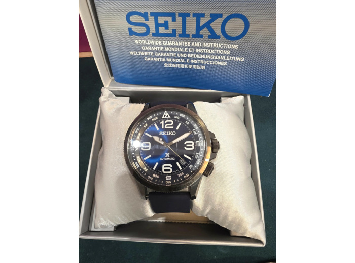 Montre Seiko Prospex Land Automatique en Nylon avec Boussole