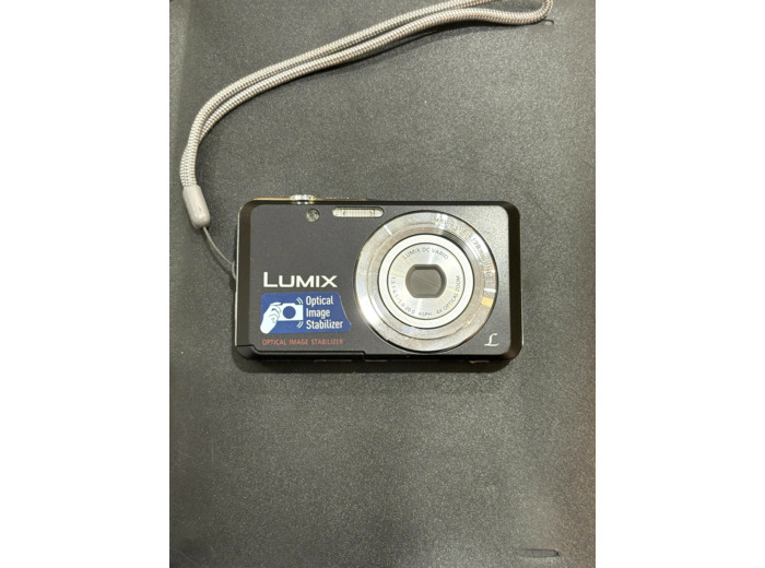 Panasonic Lumix DMC-FS28EF-K Noir