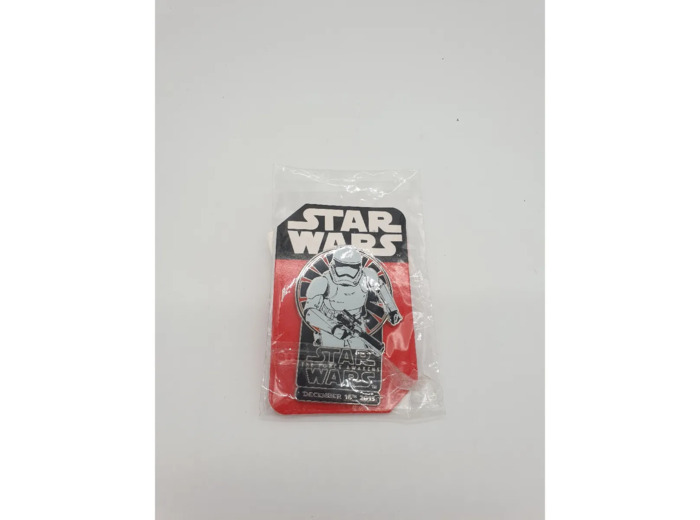 Pin Star Wars Force awakens 2015