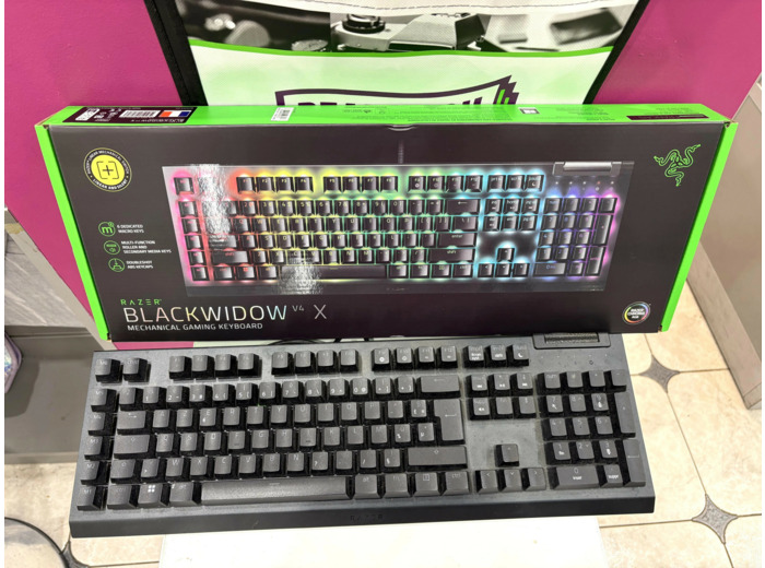 Clavier filaire gaming Razer BlackWidow V4 X Yellow Switch Noir