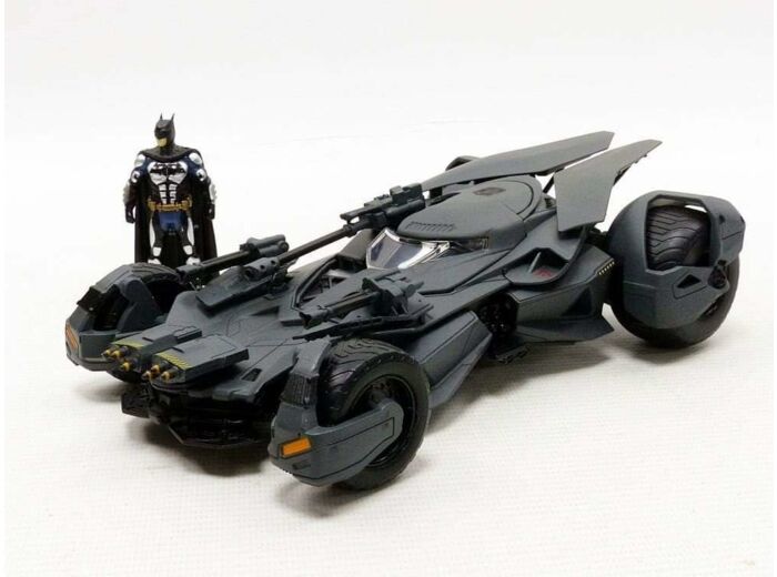 Justice League - Réplique métal 1/24 Batmobile avec figurine 2017