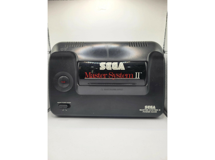 Console Sega Master System 2 avec une manette