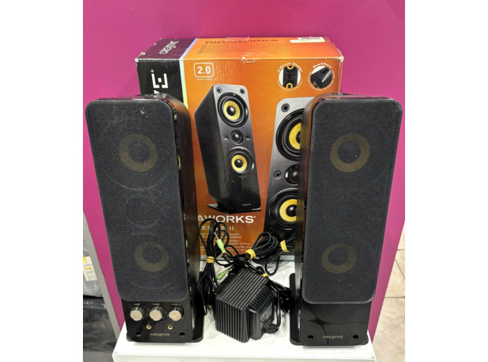 Enceintes Creative GigaWorks T40 Series II - Enceintes Multimédia PC 16 watts RMS par Canal (2 canaux)