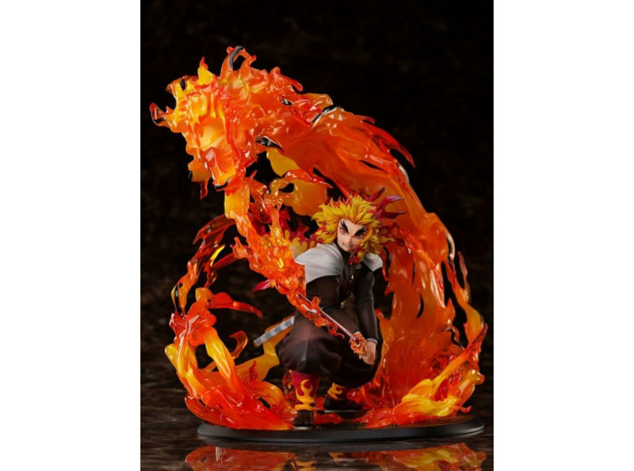 [EXCLU WEB] Demon Slayer: Kimetsu no Yaiba statuette 1/8 Kyojuro Rengoku 26 cm