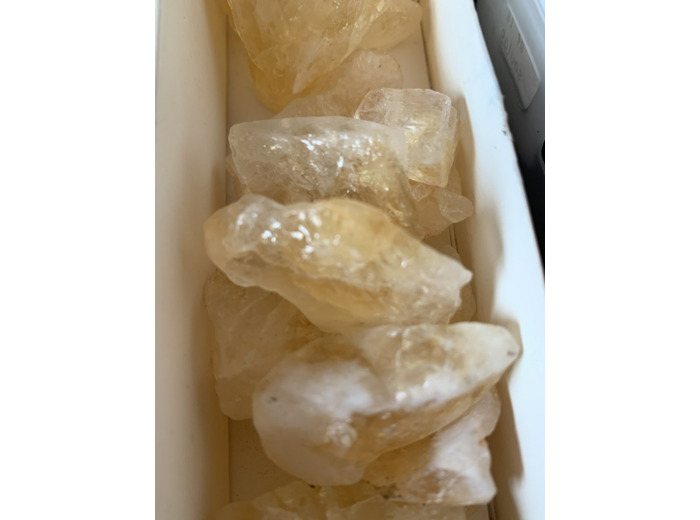 Citrine brute