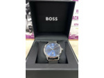Montre BOSS Business homme bracelet maille milanaise acier gris
