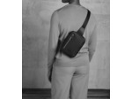 Sacoche sling Emile en cuir monogramme