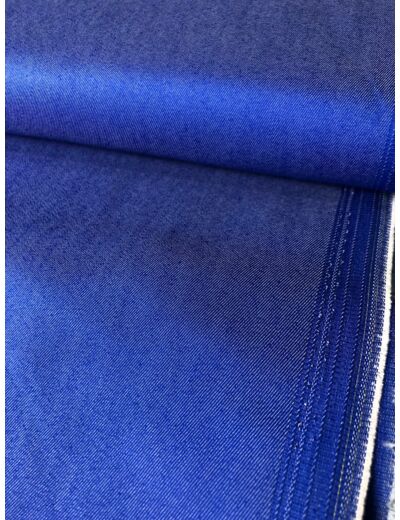 Sélection Coup de coudre - Tissu Denim Léger en Coton Mélangé Uni Couleur Ultramarine