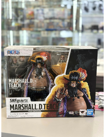 Livre One Piece - Figurine S.H.Figuarts Marshall D. Teach Four Emperors 25 cm