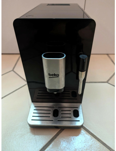 Machine à café avec broyeur Beko CEG3192B 1350W Noir