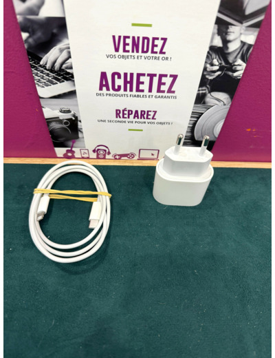 Adaptateur secteur Apple 20 Watts USB-C Blanc A2347