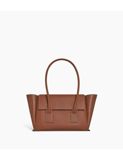 Sac cabas moyen modèle à rabat Elena en cuir grainé