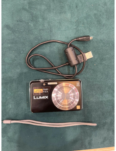 Panasonic Lumix DMC-FS45 - appareil photo numérique - Leica