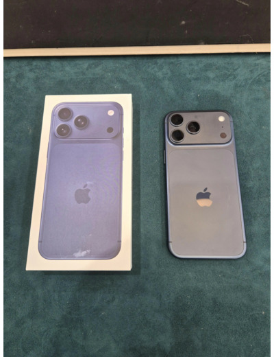 Apple iPhone 17 Pro Max 256 Go Bleu intense