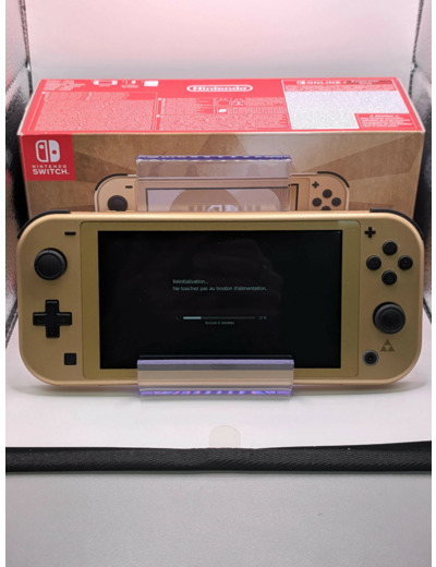 Switch Lite Hyrule Edition