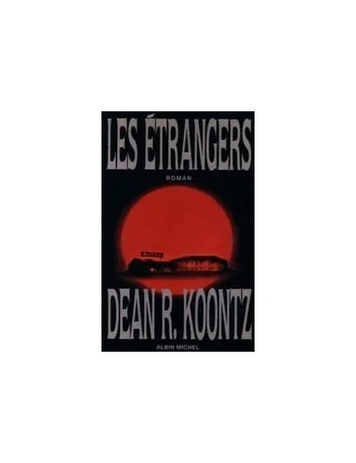Livre Les Étrangers - Grand Format