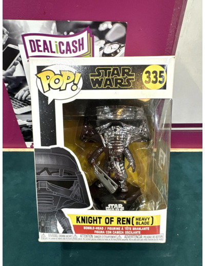 Figurine Pop Star Wars N° 335 - Knight of  Ren Chrome  (Heavy Blade)