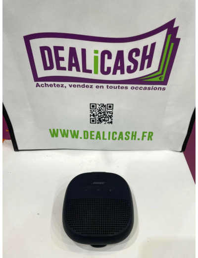 Enceinte Bluetooth Bose SoundLink Micro - Noir & Amazon Basics Étui avec béquille pour Bose SoundLink Micro - Noir