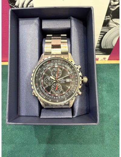Montre Casio Edifice EF-527D-1AV