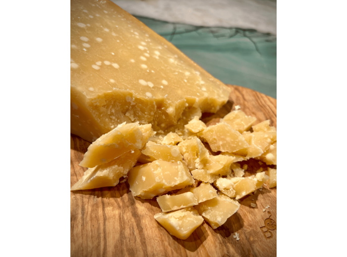 PARMIGIANO REGGIANO DOP 80 mois - Sélection du Chef Simone Zanoni