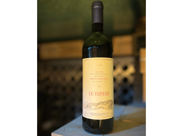 Vin rouge, Le Difese Tenuta San Guido 2020