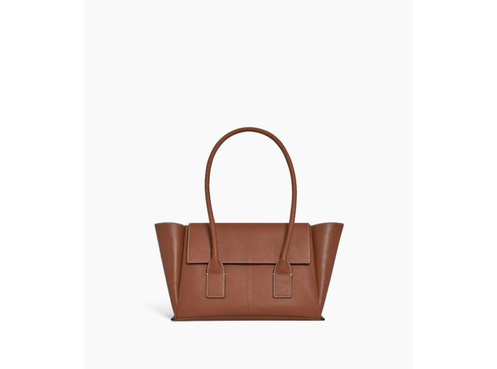 Sac cabas moyen modèle à rabat Elena en cuir grainé