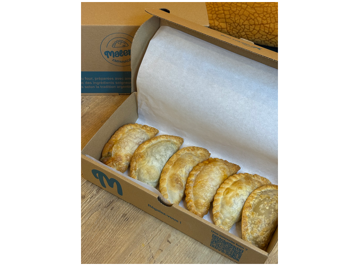6 Empanadas