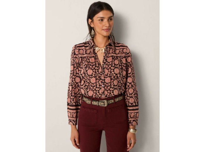 Chemise Maison Hotel