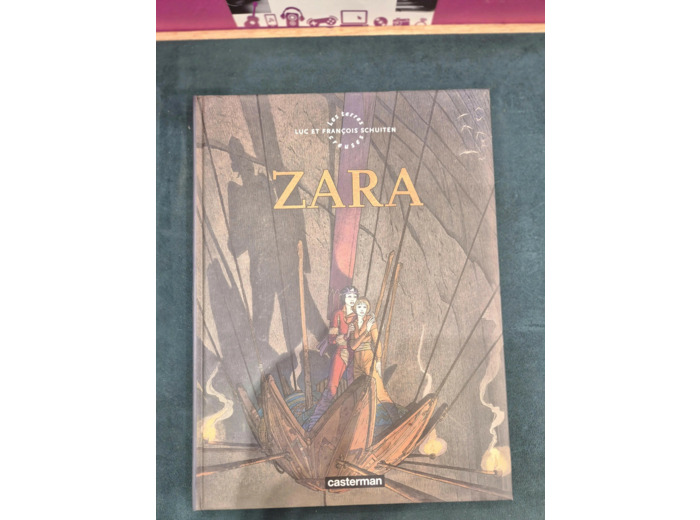 Livre Les Terres Creuses - Zara