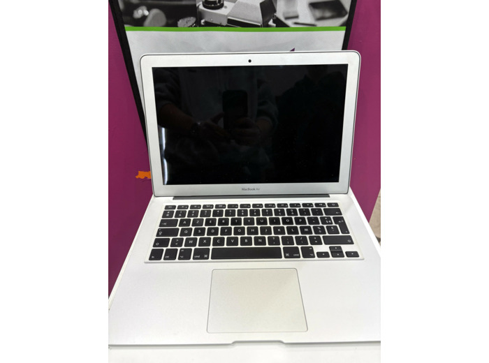 Macbook Air A1466 I5 4Go 256 Go SSD