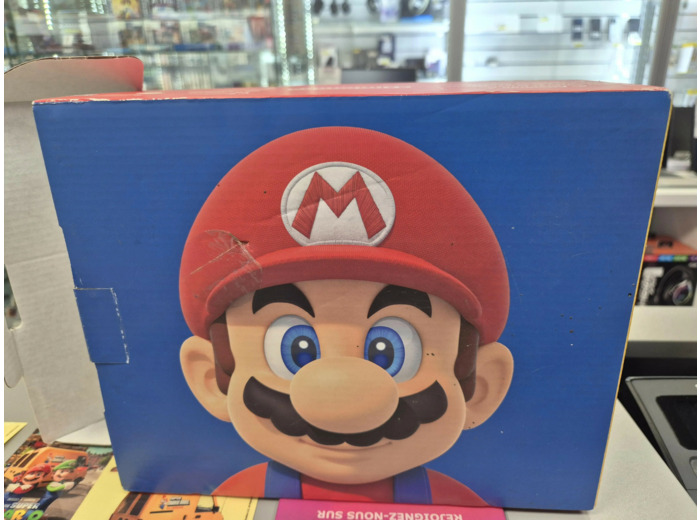 Nintendo Switch + Super Mario Odyssey (pack MARIO DAY)