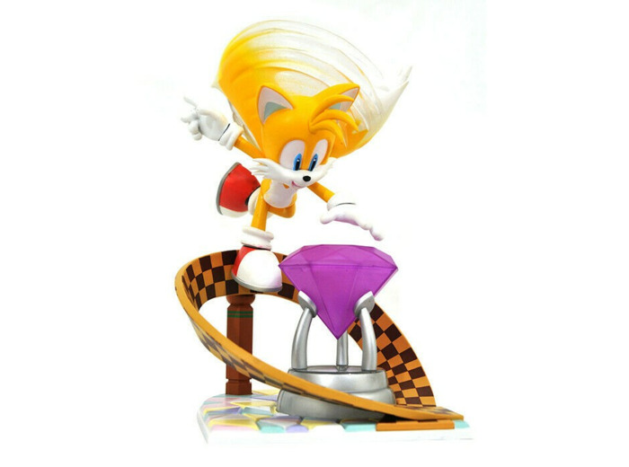 Sonic Gallery PVC Diorama Tails 23 cm