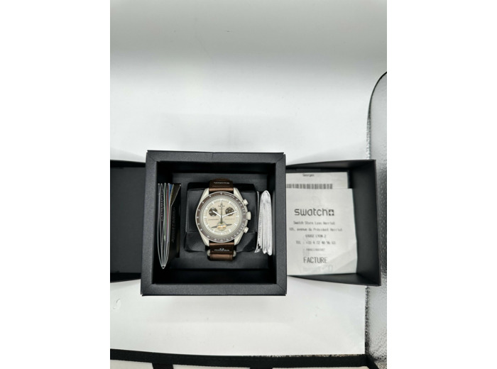 Omega X Swatch - Montre Moonswatch Mission To Saturn SO33T100