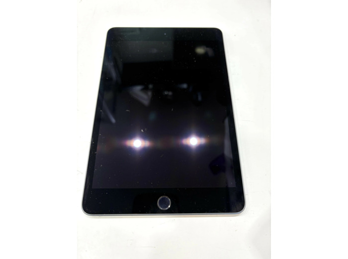 Tablette Apple iPad mini Wi - Fi 64 Go 7.9 pouces Gris sidéral