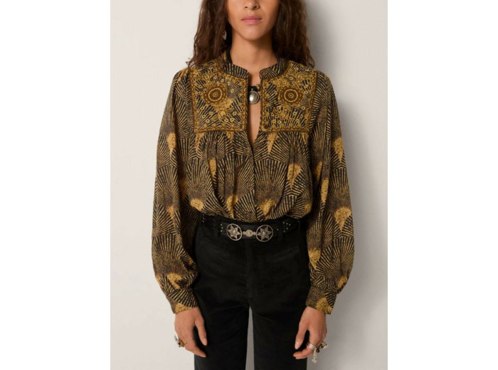Blouse Maison Hotel