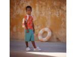 See You at Six - Tissu French Terry de Coton Imprimé "Flip Flops" sur le Fond Rouge Puffin Bill