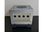 Console Nintendo GameCube avec une manette