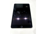 Tablette Apple iPad mini Wi - Fi 64 Go 7.9 pouces Gris sidéral