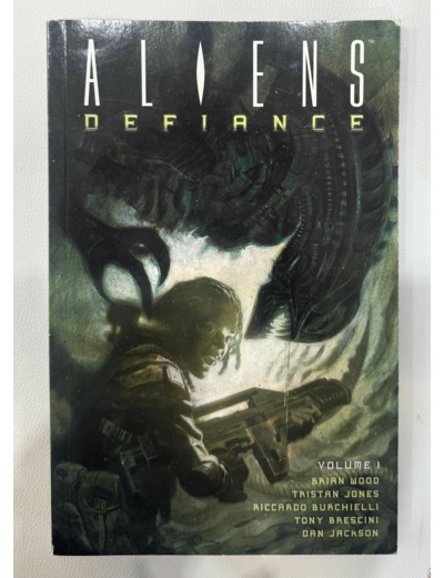 Livre Aliens: Defiance Volume 1 - Version Originale