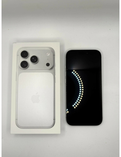 Smartphone Apple iPhone 17 Pro 256 Go - Écran 6,3 pouces avec ProMotion jusqu’à 120 Hz, Puce A19 Pro, Autonomie prodigieuse, Système caméra Pro Fusion avec caméra avant Center Stage ; Argent