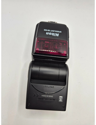 FLASH NIKON SPEEDLIGHT SB-600