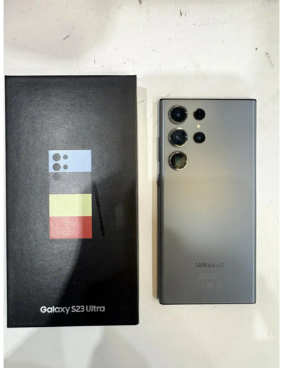 Smartphone Samsung Galaxy S23 ultra 256go Graphite