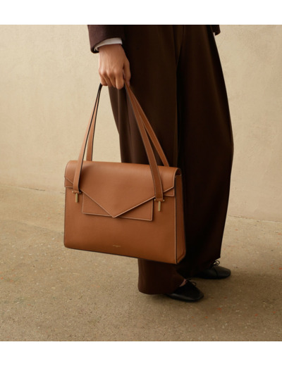 Porte documents double rabat porté épaule Emilie en cuir grainé