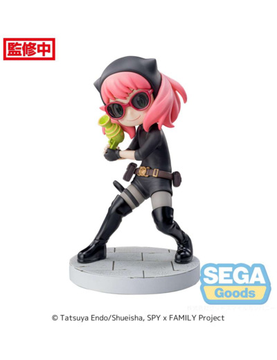 Spy X Family - Figurine Anya Forger Playing Under Luminasta