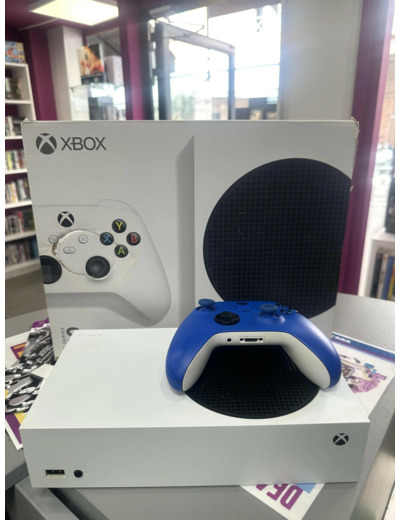 Console Microsoft Xbox Series S 512 Go avec une manette