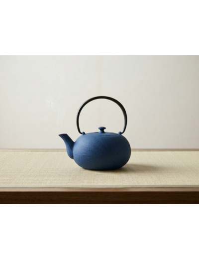 THÉIÈRE EN FONTE JAPONAISE WAZUQU - BLEU AZUR