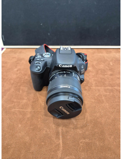 CANON EOS 200D II Noir KIT EF - S 18 - 55mm F4 - 5.6 IS STM Noir
