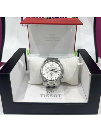 Montre Tissot automatique Homme Couturier Bracelet métal T035627A